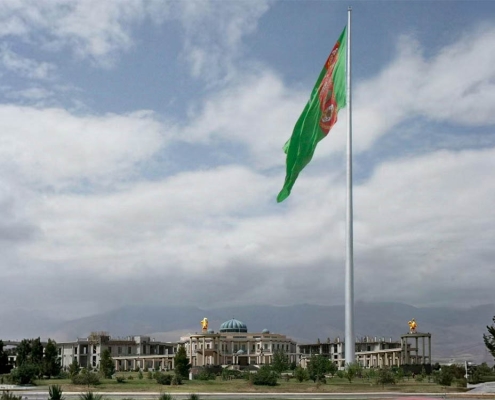 High Mast Flag Pole